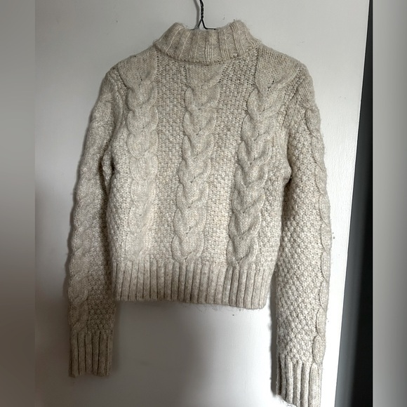 AE Cable Knit Sweater - Picture 2 of 4